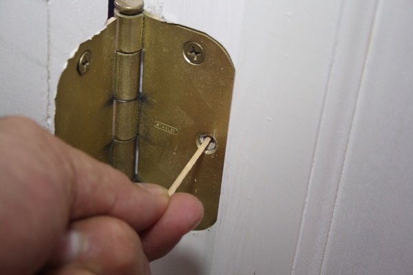 Adjust a sticking door