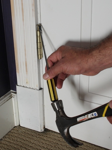 Adjusting a Sticking Door