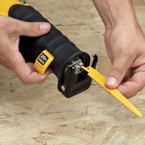 DEWALT 20V Max Recip Saw 4 position blade change pro